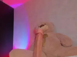 AntonellaMorelli's Live Sex Cam Show