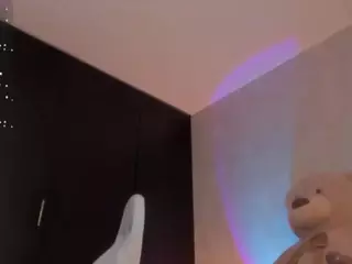 AntonellaMorelli's Live Sex Cam Show