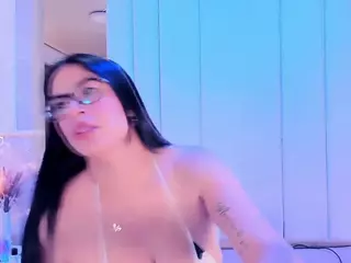 CristalBenet's Live Sex Cam Show