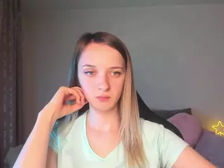 RouseReedd's Live Sex Cam Show