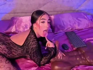 SofiiSweet's Live Sex Cam Show
