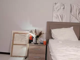 creambaby1's Live Sex Cam Show
