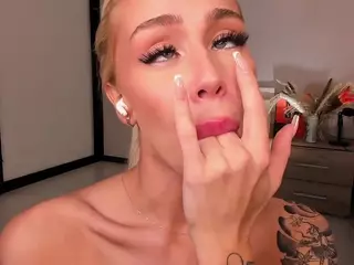 creambaby1's Live Sex Cam Show