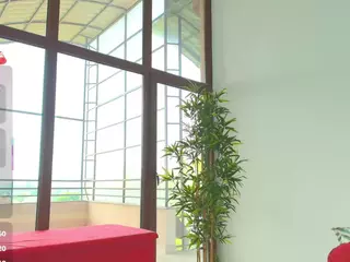 AlicePirss's Live Sex Cam Show