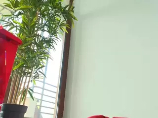 AlicePirss's Live Sex Cam Show