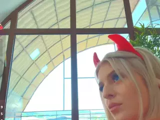 AlicePirss's Live Sex Cam Show