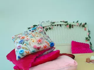 AlicePirss's Live Sex Cam Show