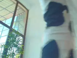 AlicePirss's Live Sex Cam Show
