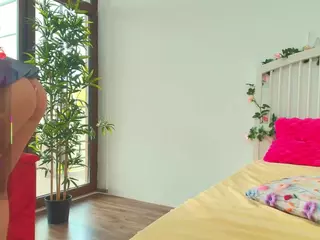 AlicePirss's Live Sex Cam Show