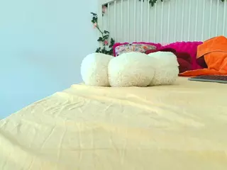AlicePirss's Live Sex Cam Show