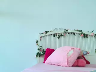 AlicePirss's Live Sex Cam Show