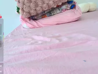 AlicePirss's Live Sex Cam Show