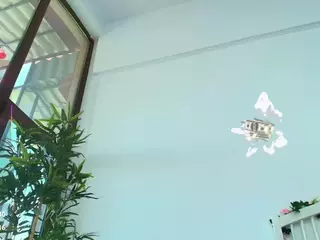 AlicePirss's Live Sex Cam Show