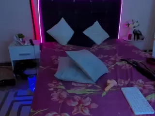 CassieEvanss's Live Sex Cam Show