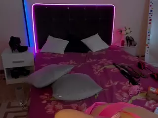 CassieEvanss's Live Sex Cam Show