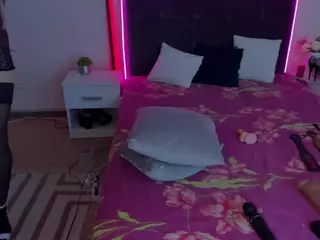 CassieEvanss's Live Sex Cam Show