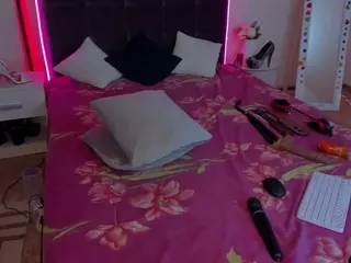 CassieEvanss's Live Sex Cam Show