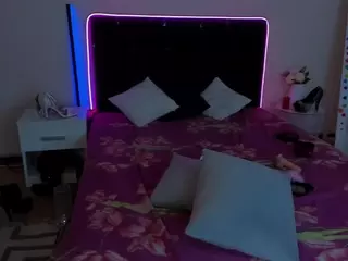 CassieEvanss's Live Sex Cam Show