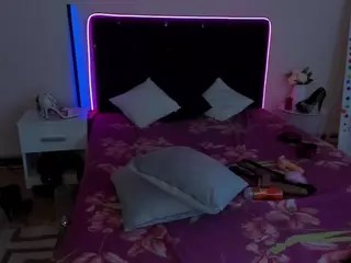 CassieEvanss's Live Sex Cam Show