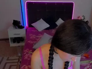 CassieEvanss's Live Sex Cam Show