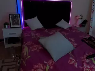 CassieEvanss's Live Sex Cam Show