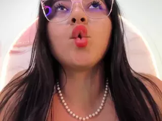 Sofii-Lopezz's Live Sex Cam Show