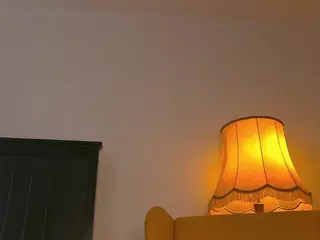 Yanira's Live Sex Cam Show