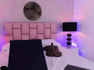Ashley-Bruce's Live Sex Cam Show