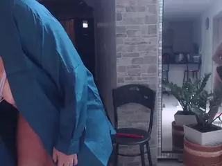 lupita and sarai's Live Sex Cam Show