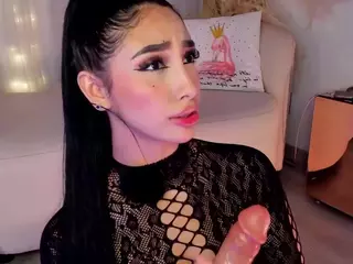 charlottee-08's Live Sex Cam Show
