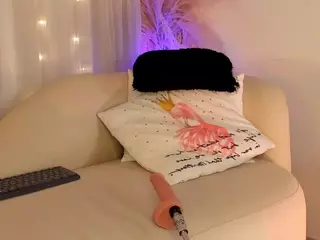 charlottee-08's Live Sex Cam Show