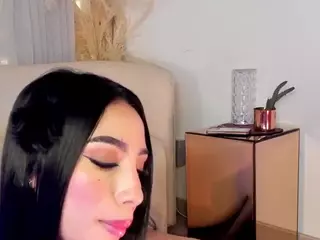 charlottee-08's Live Sex Cam Show