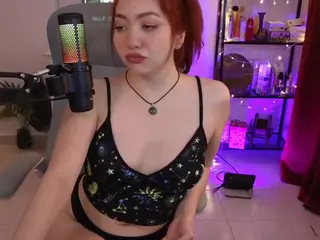 Lily Velvet's Live Sex Cam Show