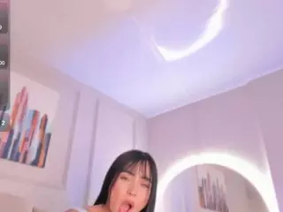 maddy-brooks's Live Sex Cam Show