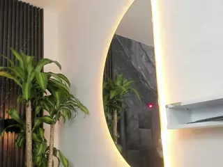 Sweetdevill's Live Sex Cam Show