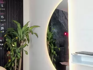 Sweetdevill's Live Sex Cam Show