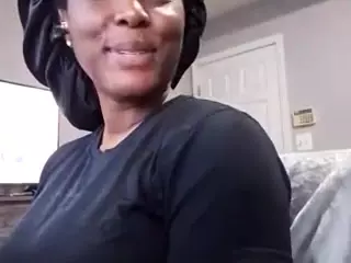 DarkBrownin14's Live Sex Cam Show