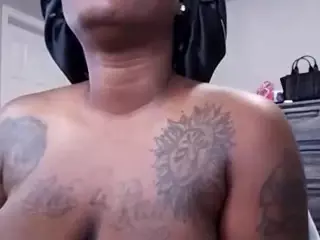 DarkBrownin14's Live Sex Cam Show