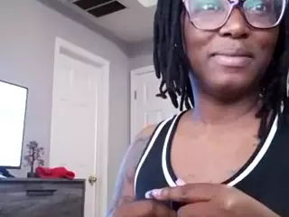 DarkBrownin14's Live Sex Cam Show