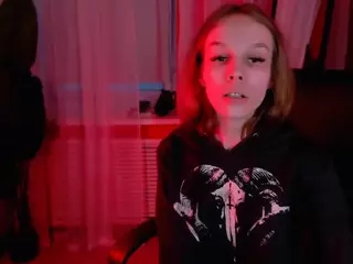 SelenaCuute's Live Sex Cam Show