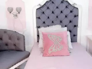 cameronn69's Live Sex Cam Show