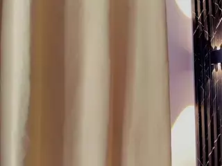 sofyqueen's Live Sex Cam Show