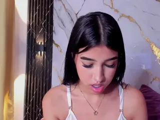 sofyqueen's Live Sex Cam Show