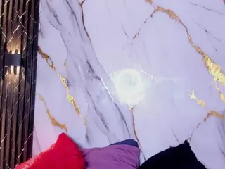 sofyqueen's Live Sex Cam Show