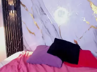 sofyqueen's Live Sex Cam Show