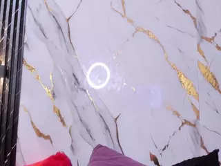 sofyqueen's Live Sex Cam Show