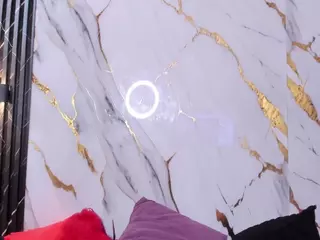 sofyqueen's Live Sex Cam Show