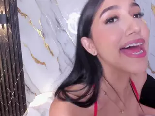 sofyqueen's Live Sex Cam Show