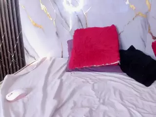 sofyqueen's Live Sex Cam Show