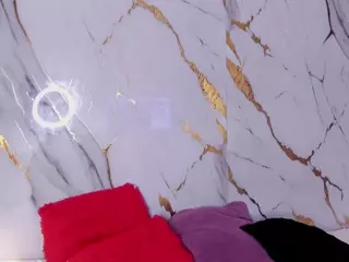 sofyqueen's Live Sex Cam Show
